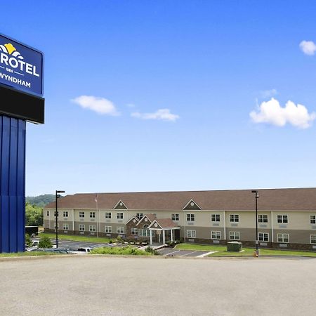 Microtel Inn&Suites By Wyndham Mineral Wells/Parkersburg Exterior foto