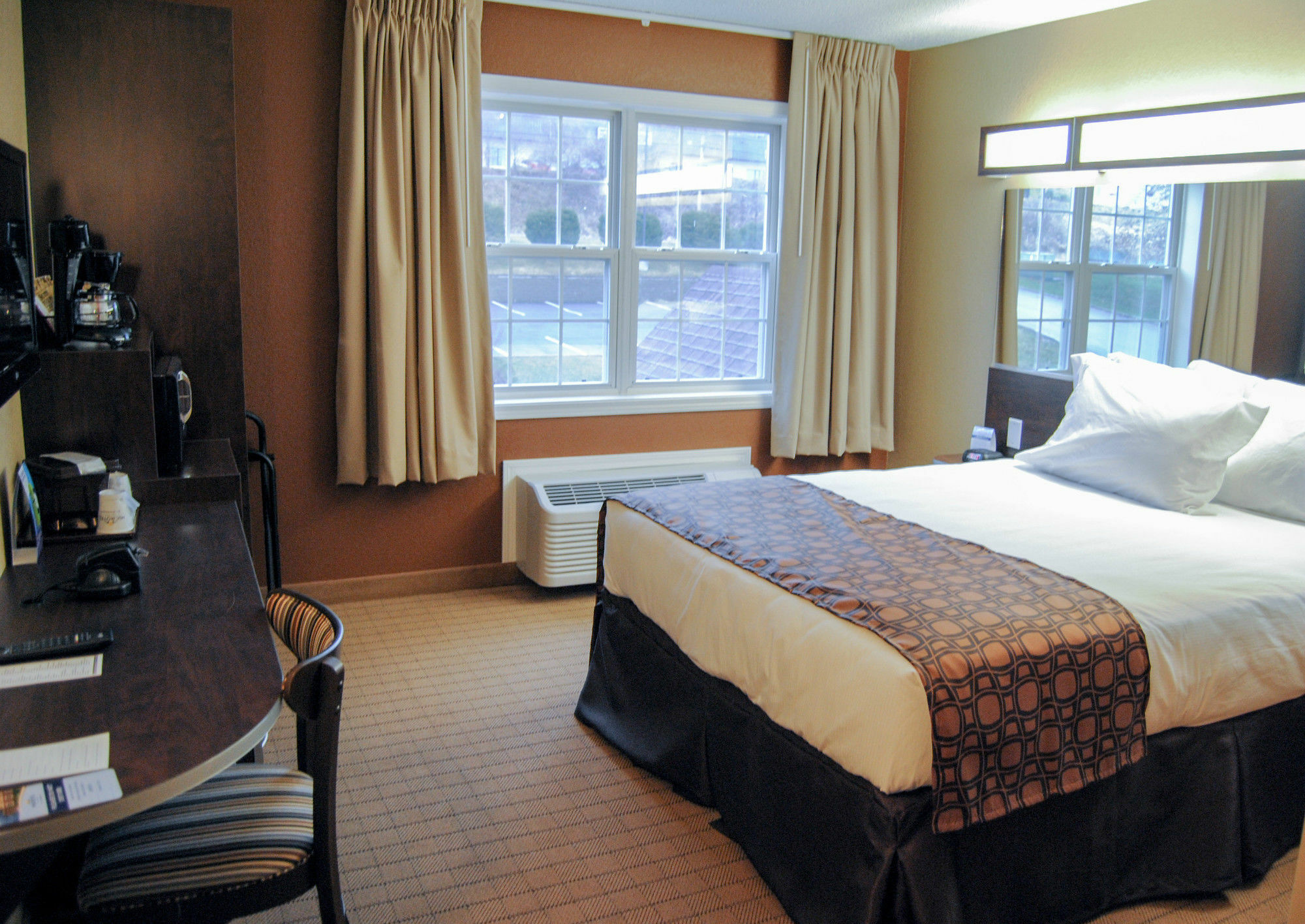 Microtel Inn&Suites By Wyndham Mineral Wells/Parkersburg Exterior foto